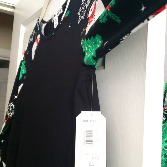 🟢Eye candy Winter Top NWT - Picture 2 of 6